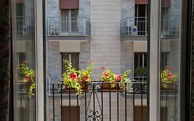 Zodiacus Residence